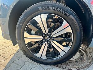 Volvo  Recharge T6 Plus Dark H&K SOUND|LENKRADHEIZ