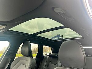 Volvo  B5 Autom. AWD Plus Black Edition |360|PANO|