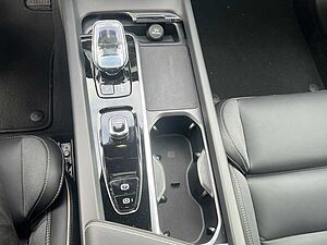 Volvo  Recharge T8 Plus Black Edition PANO|HEAD UP
