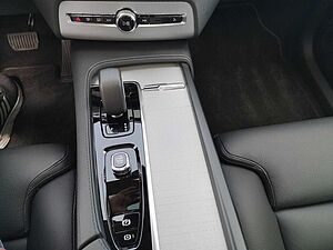 Volvo  Recharge T8 Ultra Bright PANO|STANDH|LED|