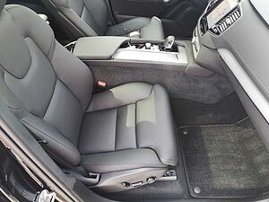 Volvo  Recharge T8 Ultra Bright PANO|STANDH|LED|