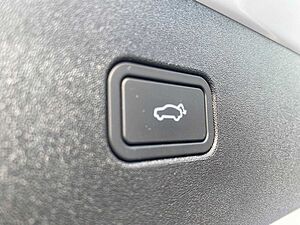 Volvo  Extended Range Ultra PANO|LED