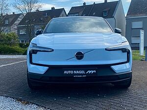 Volvo  Extended Range Ultra PANO|LED