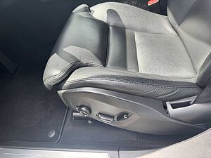 Volvo  T8 AWD R-Design Expression Plug-In Navi/SHD