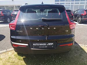 Volvo  T2 2WD Momentum Core(EURO 6d) Navi/Keyless-Start