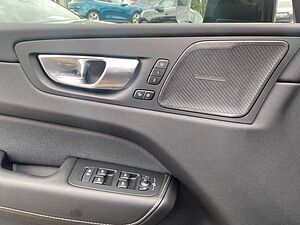 Volvo  Recharge T6 Plus Black Edition FLED|HK|21'|