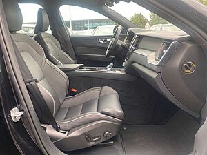 Volvo  Recharge T6 Plus Black Edition FLED|HK|21'|
