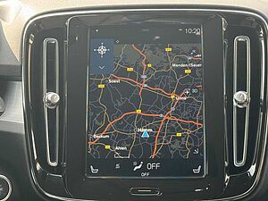 Volvo  T3 Momentum Pro