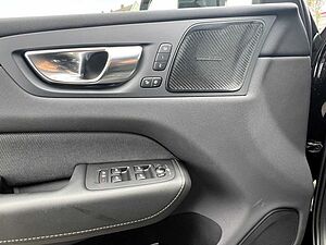 Volvo  T6 Plus Black Edition LUFT|HEADUP|HK|PILOT|