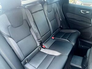 Volvo  T6 AWD Plus Black Edition |HEAD UP|PANO|360CAM|