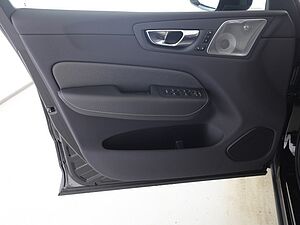 Volvo  T6 AWD Plus Black Edition B&W|LUFT|AHK|