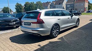 Volvo  Recharge T6 Core