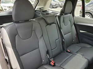 Volvo  Recharge T8 Ultra Bright | PANO | AUTOM.