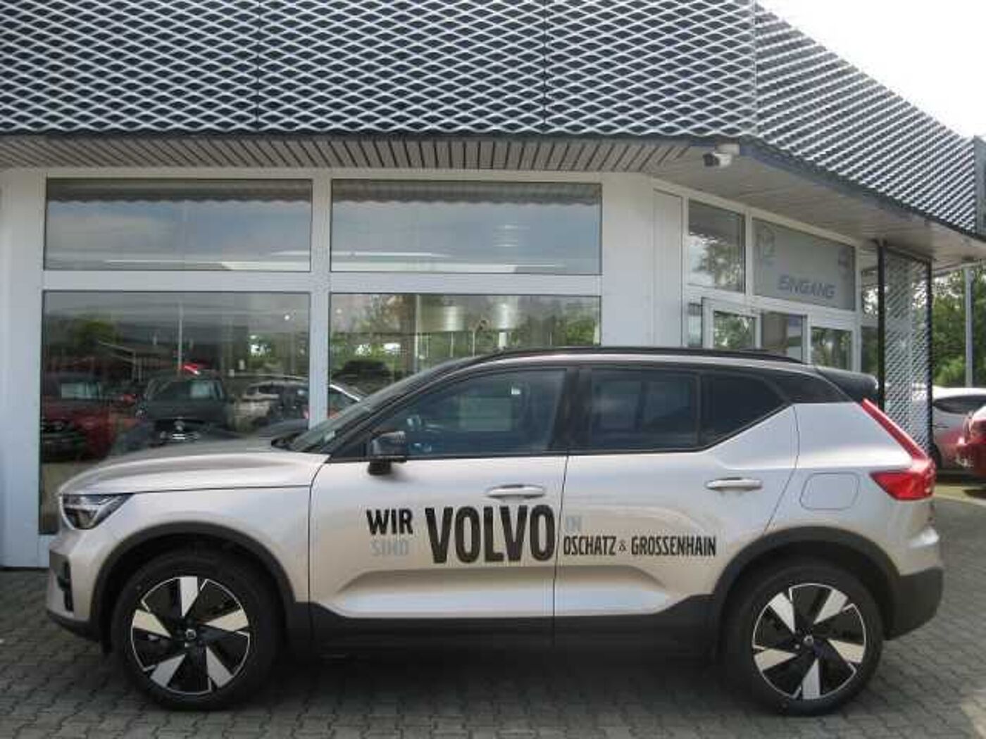 Volvo  Plus Recharge Pure Electric 2WD