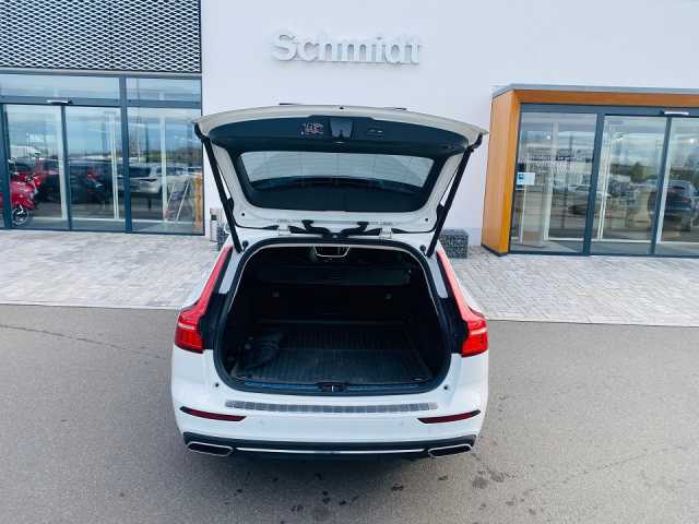 Volvo  Inscription Expression Recharge Plug-In Hybrid AWD