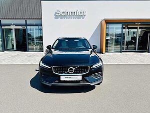 Volvo  Cross Country Pro AWD