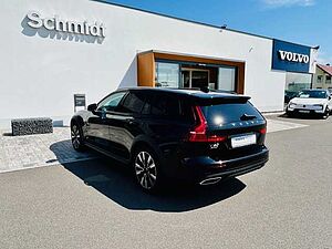 Volvo  Cross Country Pro AWD