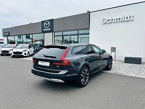 Volvo  Pro AWD