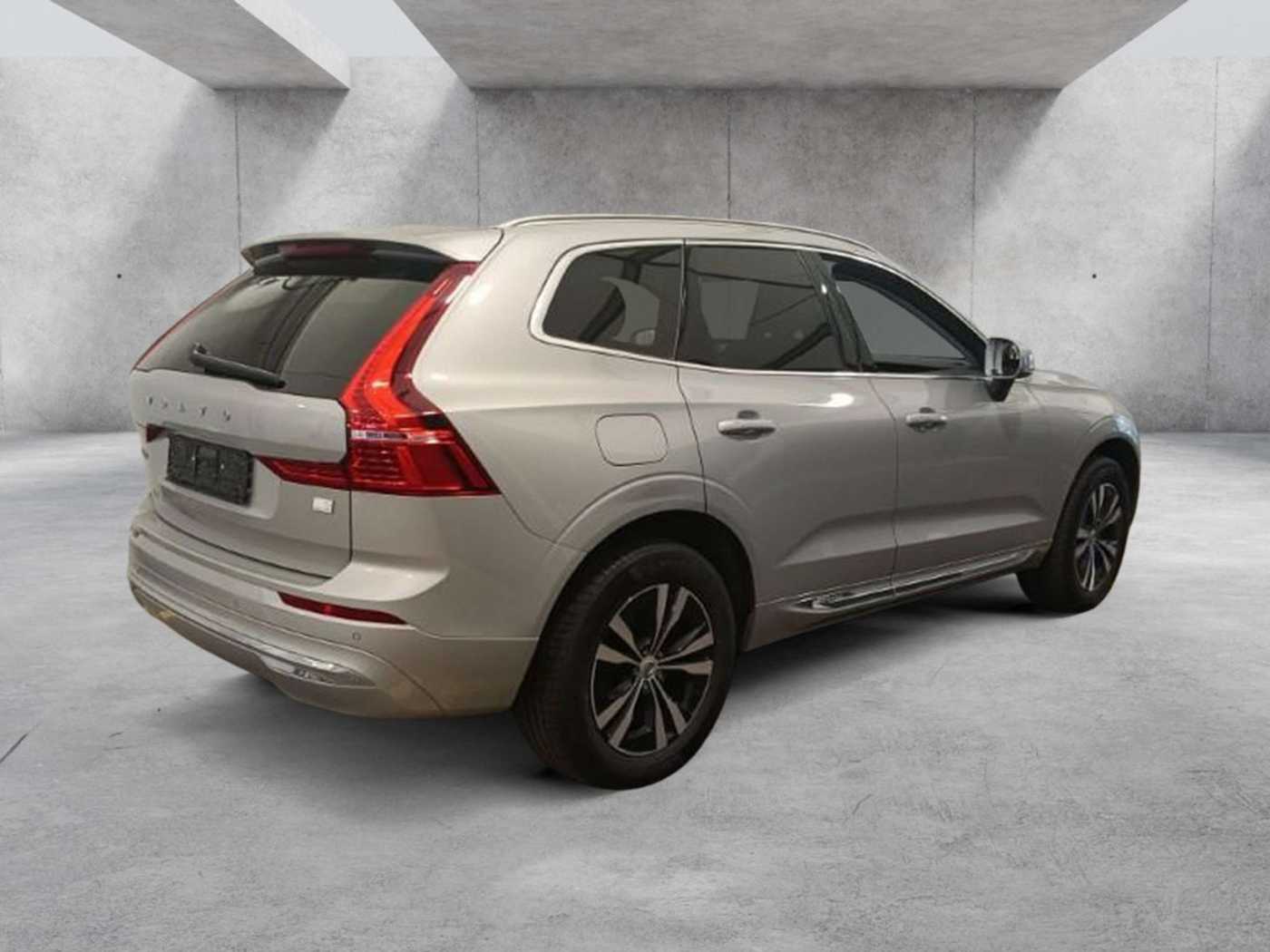 Volvo  T6 Inscription Expression Recharge AWD