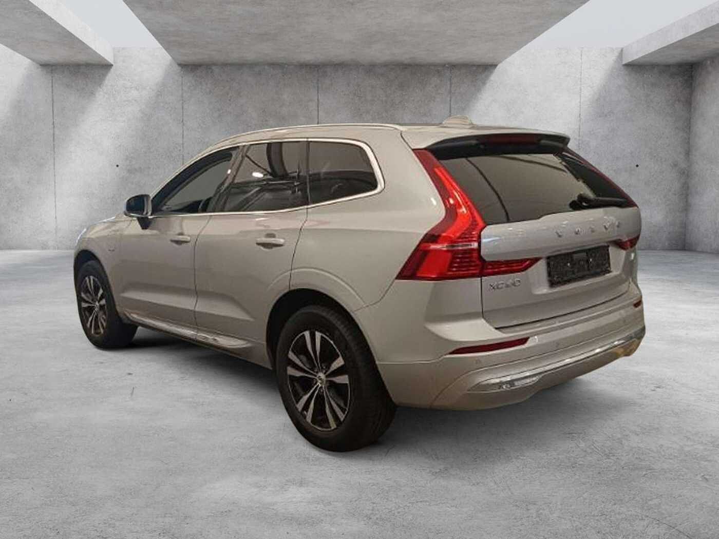 Volvo  T6 Inscription Expression Recharge AWD