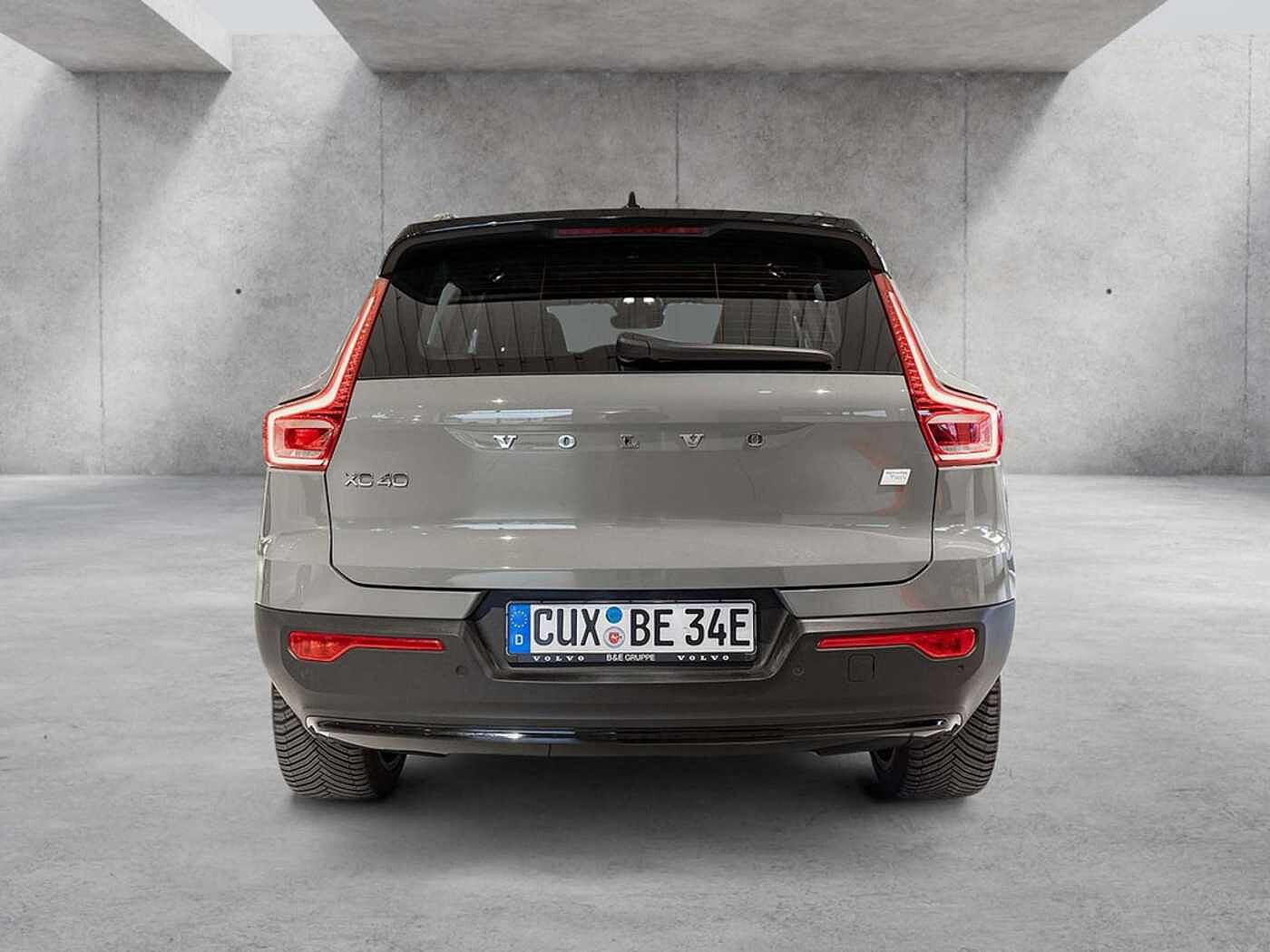 Volvo  Ultimate Recharge Pure Electric AWD