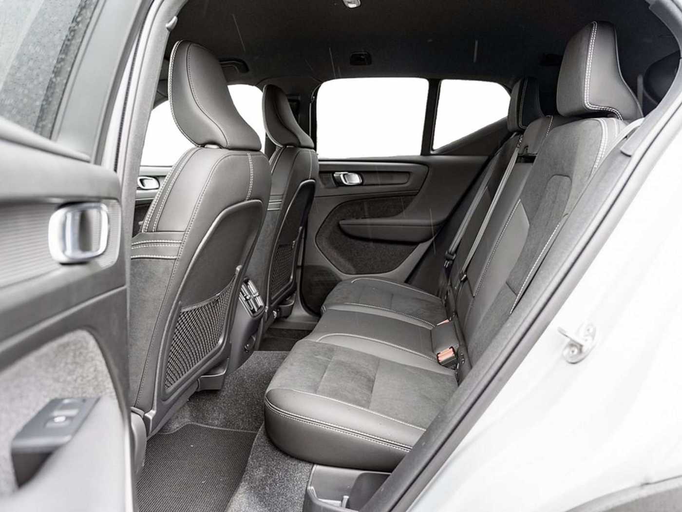 Volvo  Twin Plus Dark 20° H/K 360° AHK