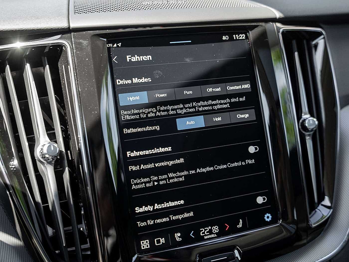 Volvo  T6 Plus Dark Recharge AWD GJR PANO 360°