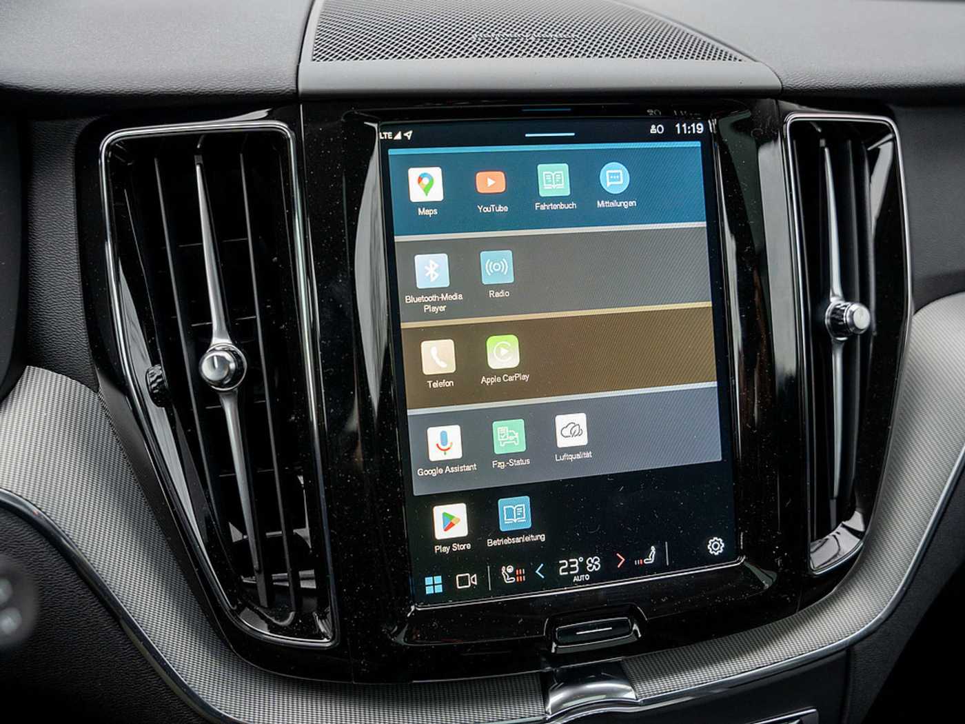 Volvo  T6 Plus Dark Recharge AWD GJR PANO 360°