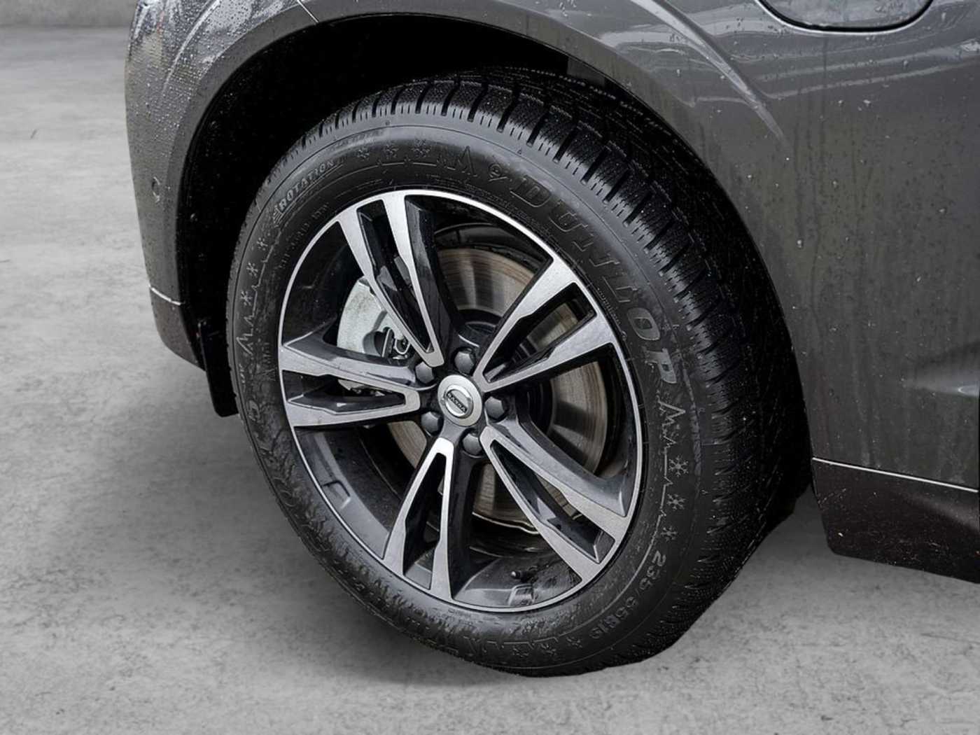 Volvo  T6 Plus Dark Recharge AWD GJR PANO 360°
