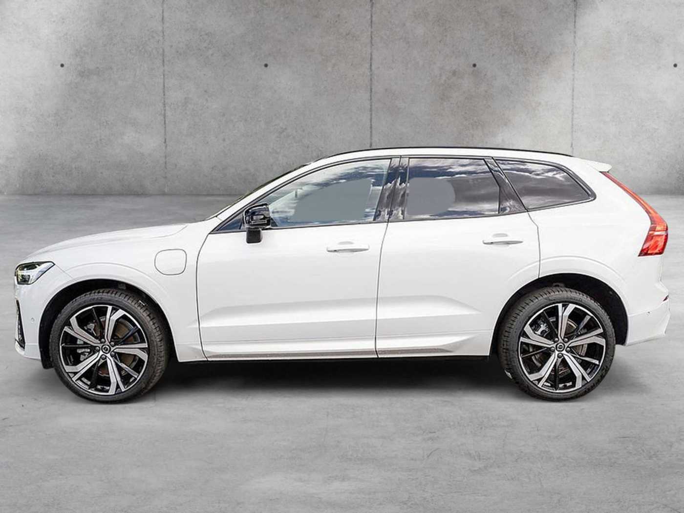 Volvo  T8 Ultra Dark Recharge Plug-In Hybrid AWD