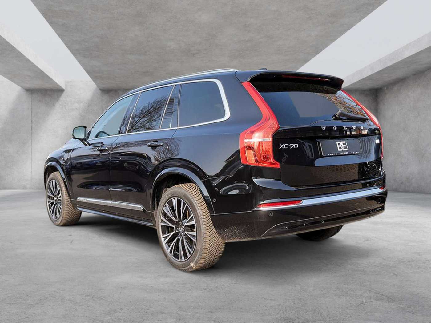 Volvo  T8 Plus Bright AWD H/K PANORAMADACH 360°