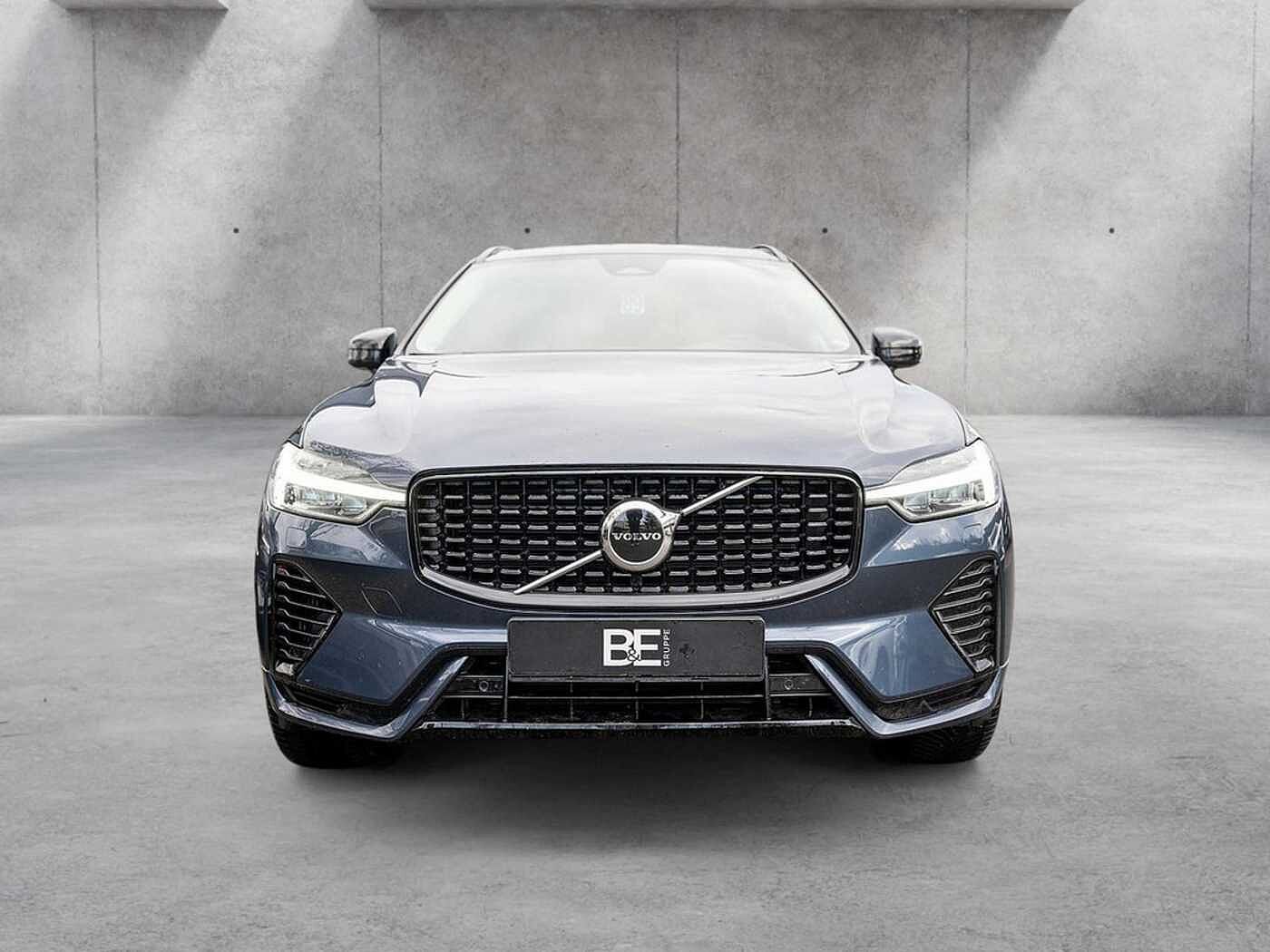 Volvo  T8 R-Design Recharge H/K STANDHZ PANO