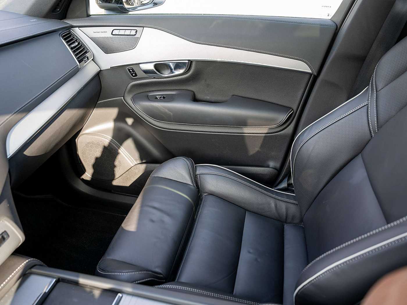 Volvo  T8 Plus Bright Plug-In Hybrid STANDHZ