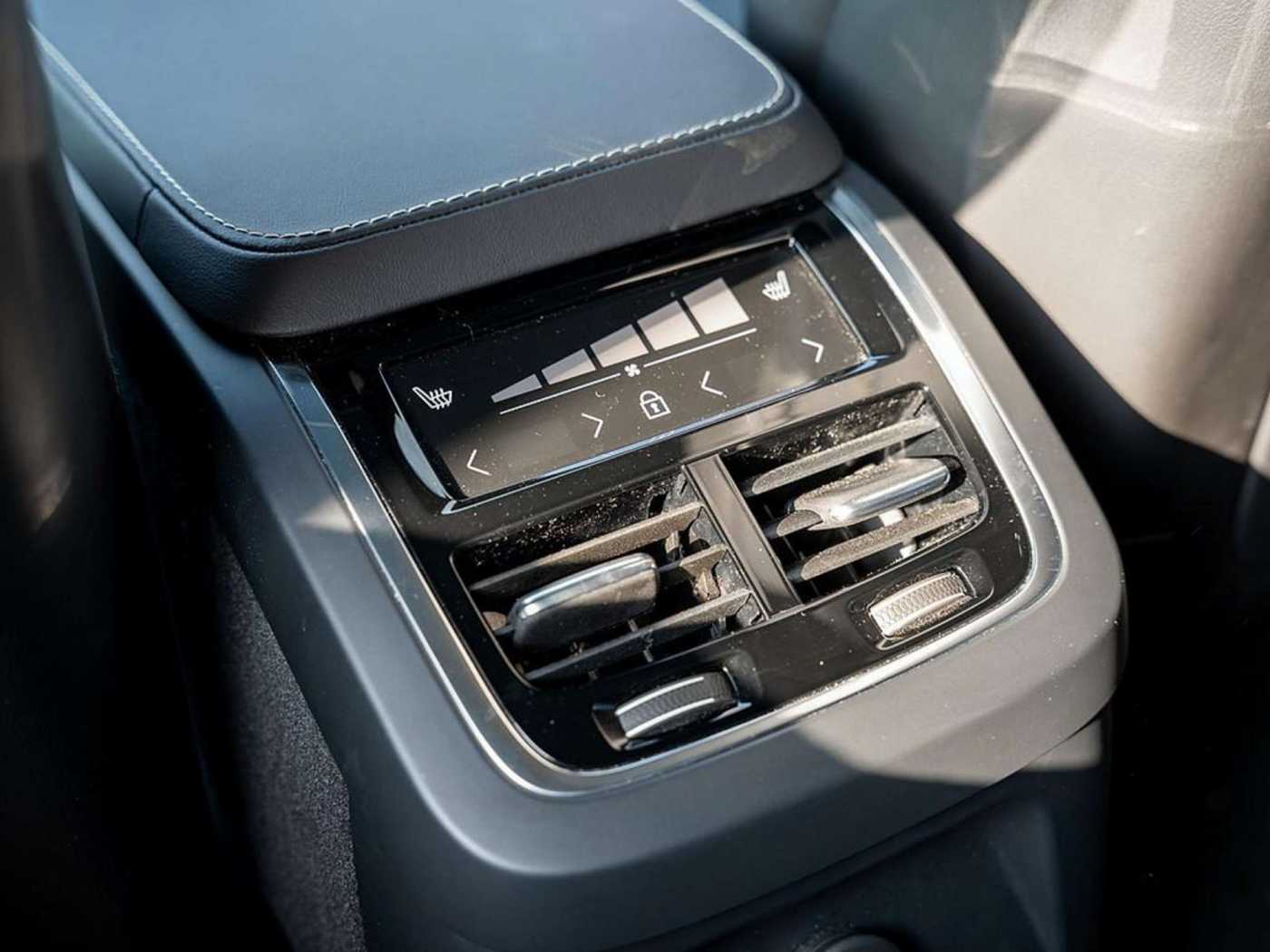 Volvo  T8 Plus Bright Plug-In Hybrid STANDHZ