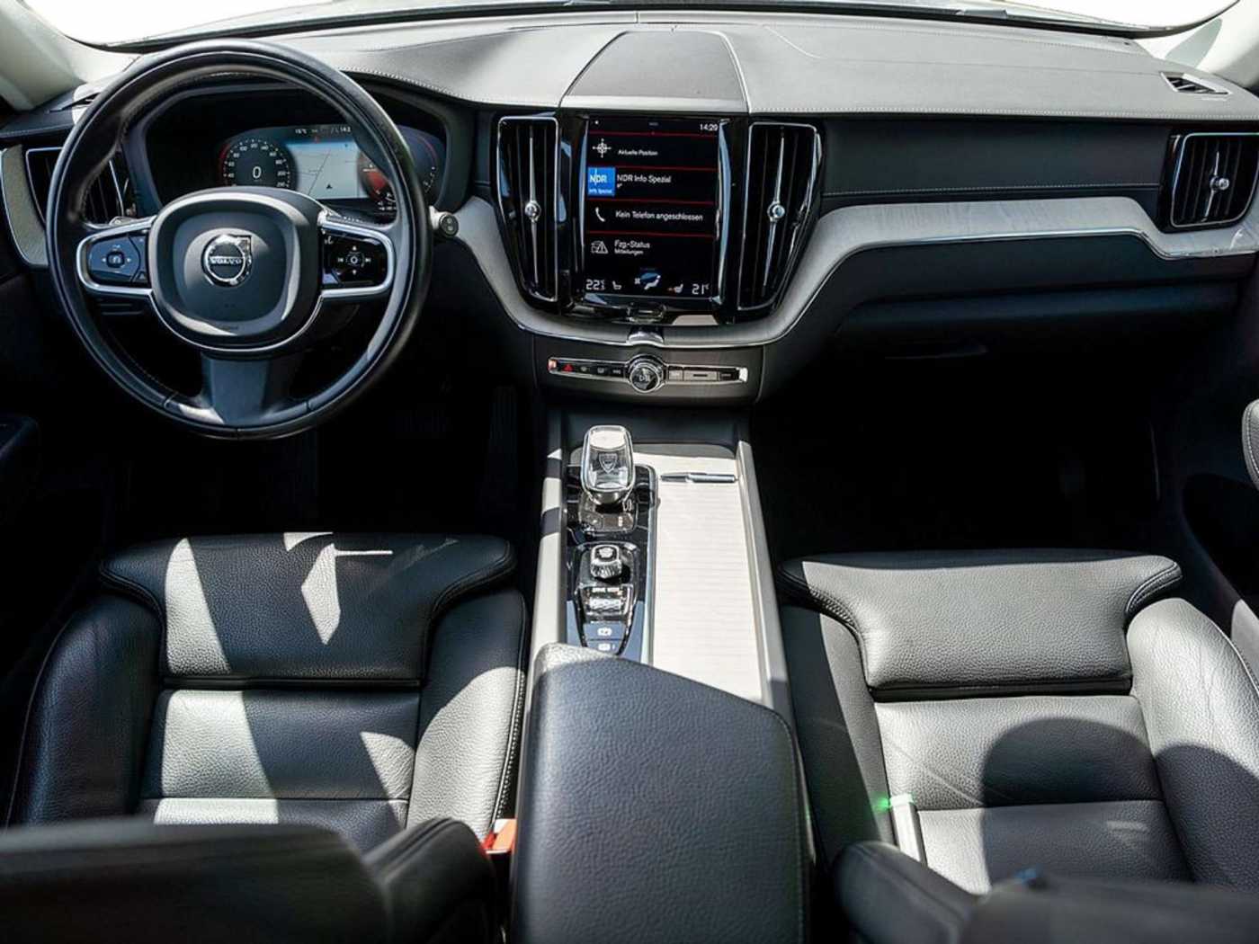 Volvo  T6 Inscription Recharge AWD AHK