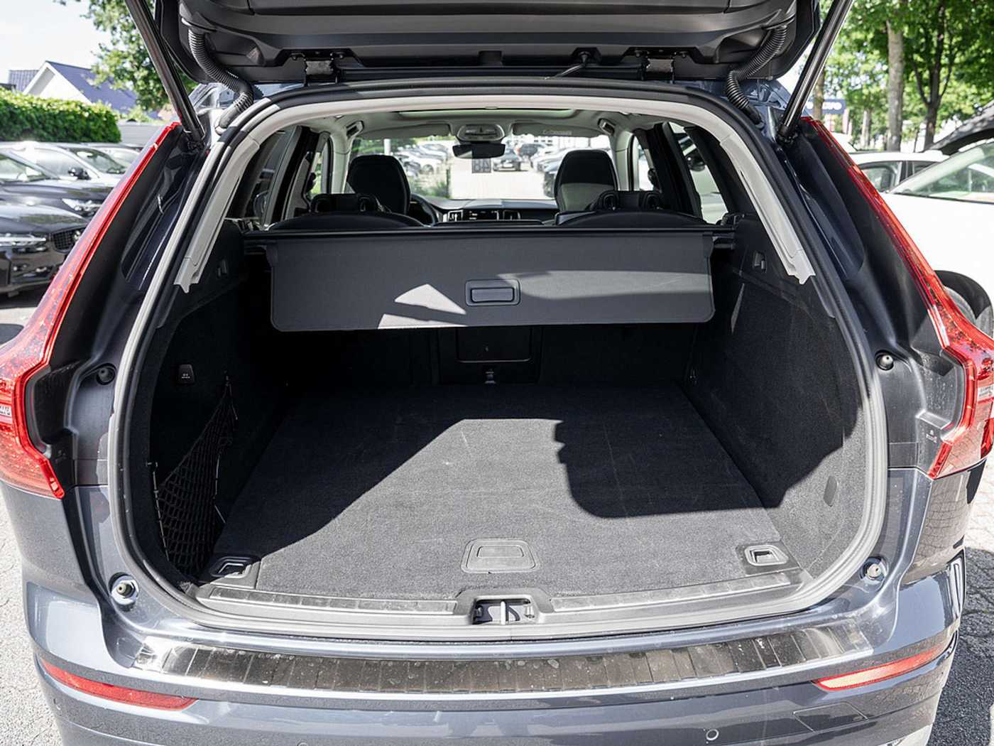 Volvo  T8 Plus Bright Recharge AWD