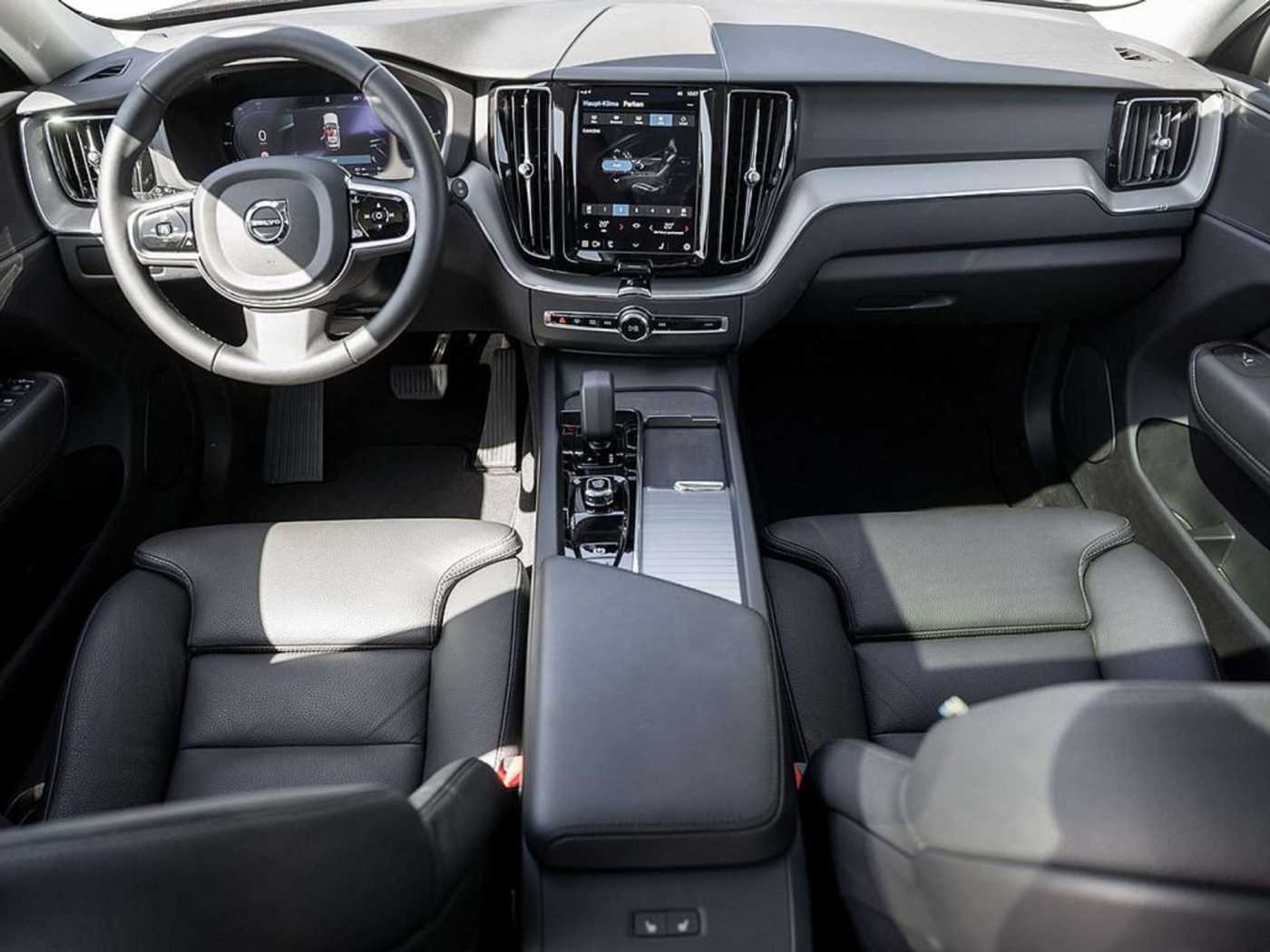 Volvo  T8 Plus Bright Recharge AWD