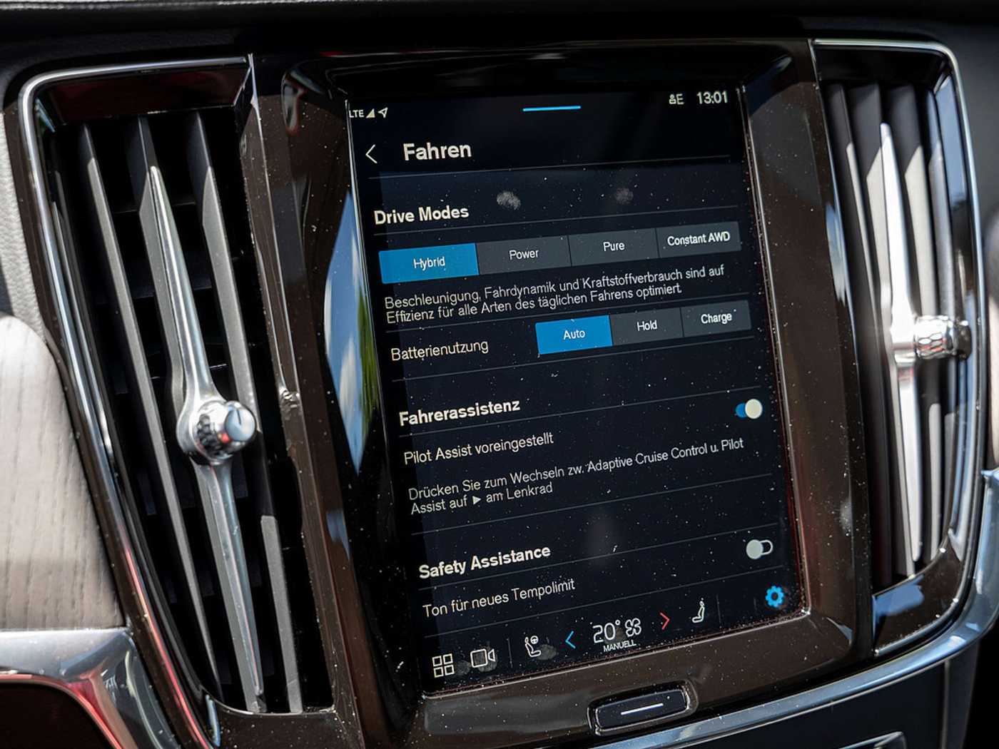 Volvo  T8 Ultimate Dark Recharge AWD 360° HUD