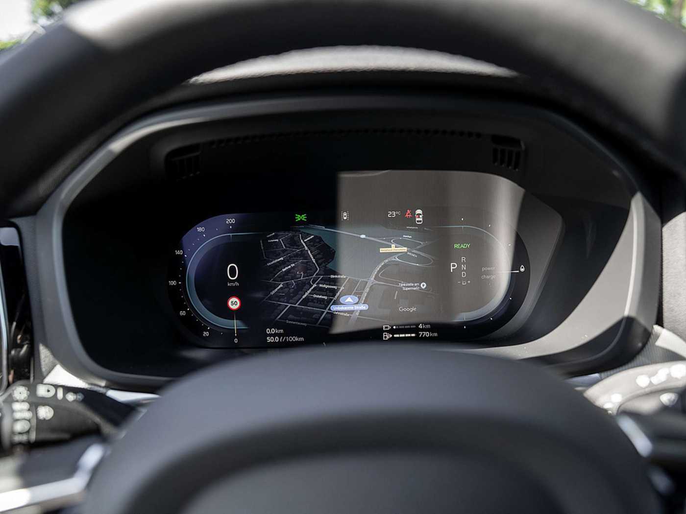 Volvo  T6 Plus Dark Recharge Plug-In Hybrid AWD