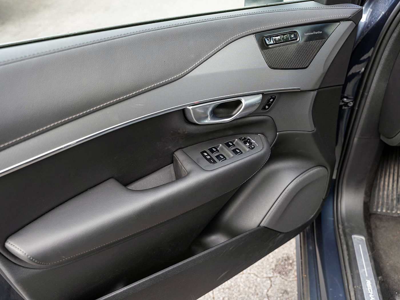 Volvo  T8 Plus Bright Recharge Plug-In AWD 360°