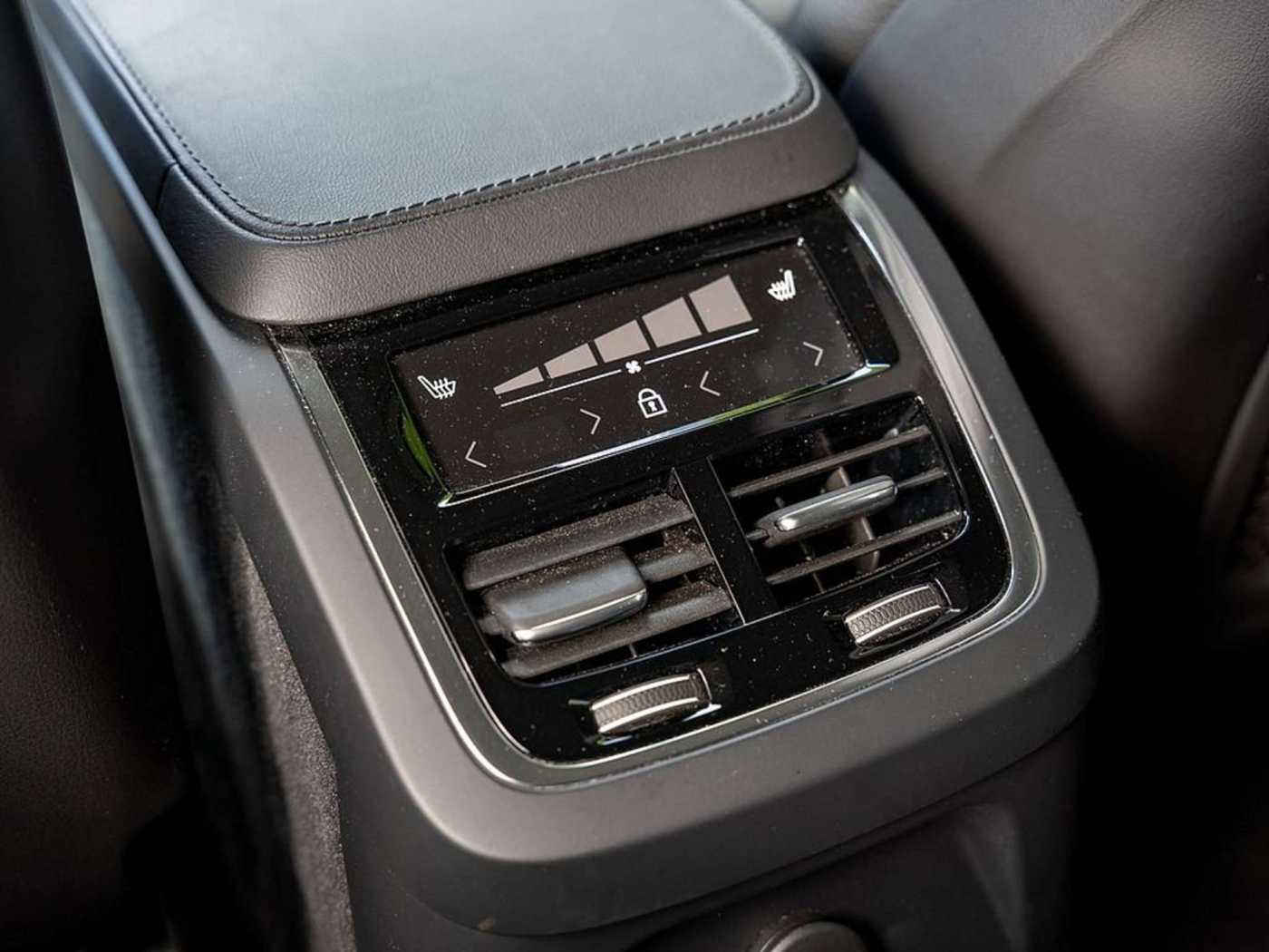 Volvo  T8 Plus Bright Recharge Plug-In AWD 360°