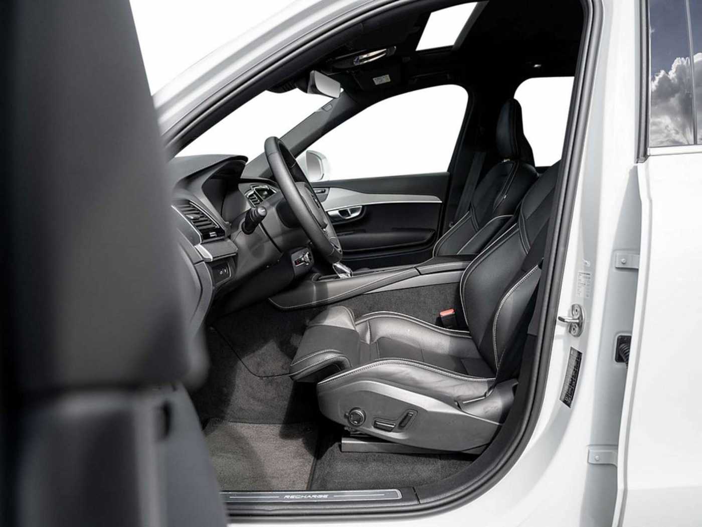 Volvo  T8 Plus Bright Recharge Plug-In AWD 360°
