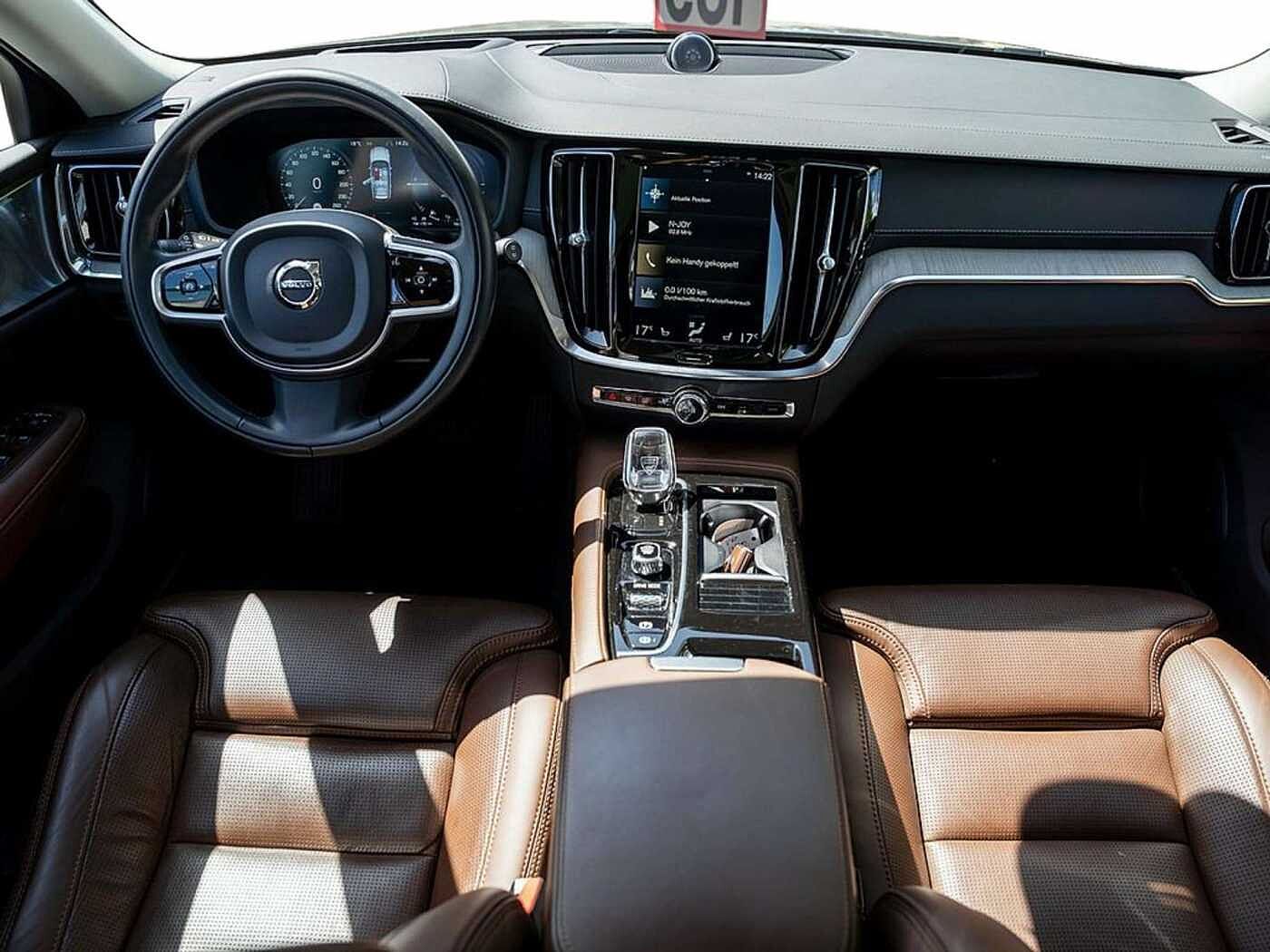 Volvo  T8 Inscription Recharge AWD HUD STANDHZ