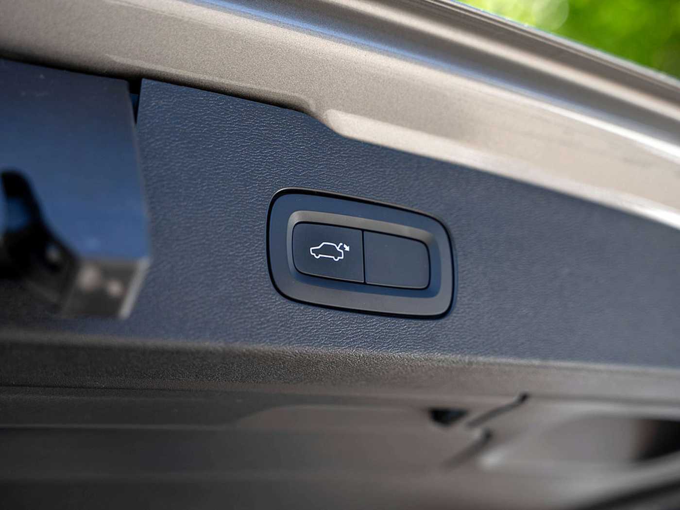 Volvo  T8 Inscription Recharge AWD HUD STANDHZ