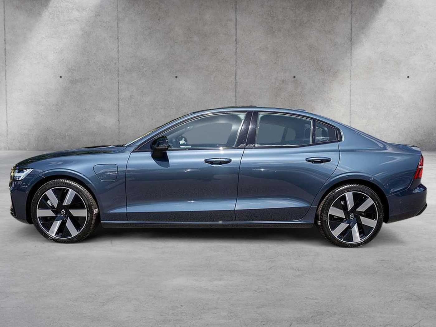 Volvo  T8 Ultimate Dark Recharge AWD HUD PANO