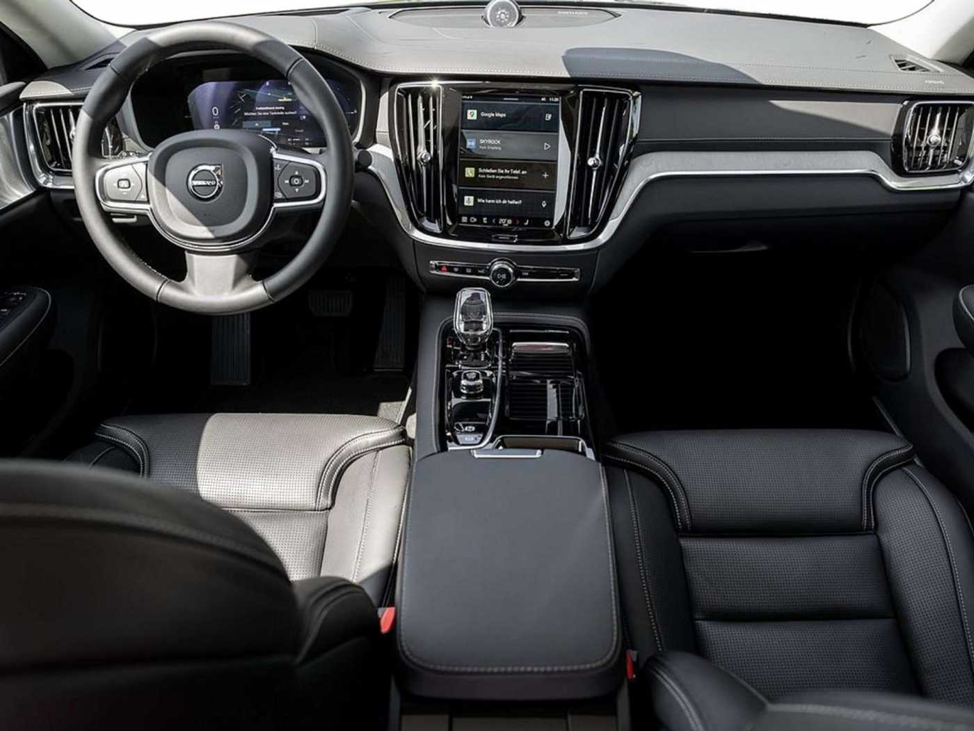 Volvo  T8 Ultimate Dark Recharge AWD B&W ACC HUD