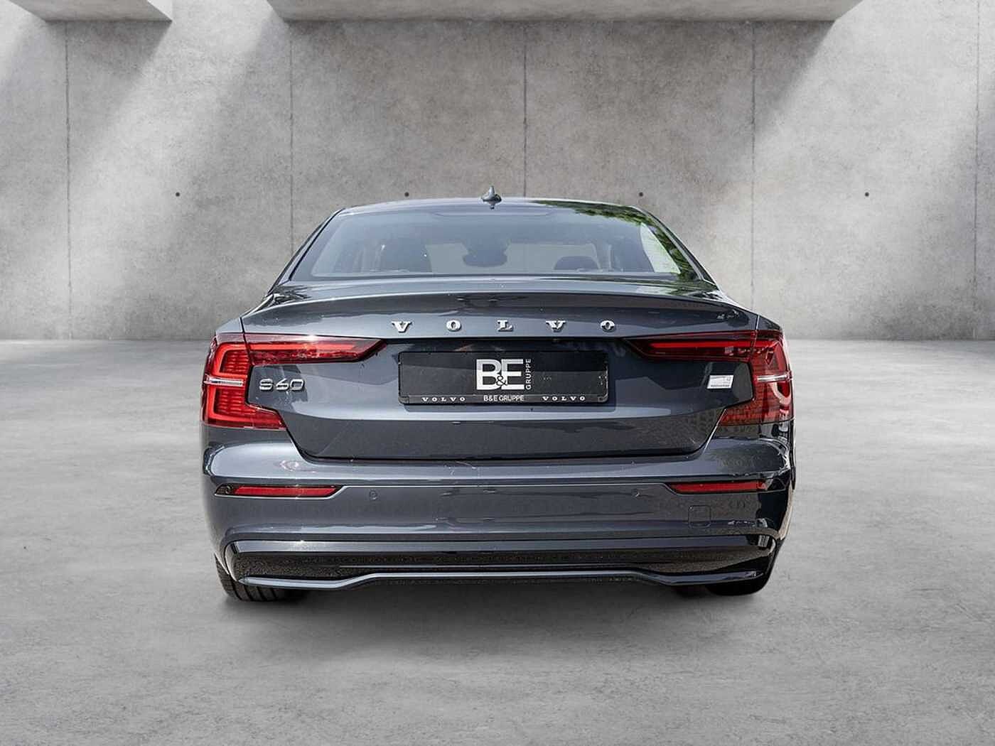Volvo  T8 Ultimate Dark Recharge AWD B&W ACC HUD