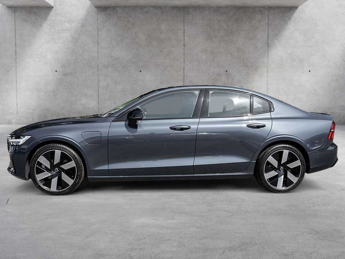 Volvo  T8 Ultimate Dark Recharge AWD B&W ACC HUD