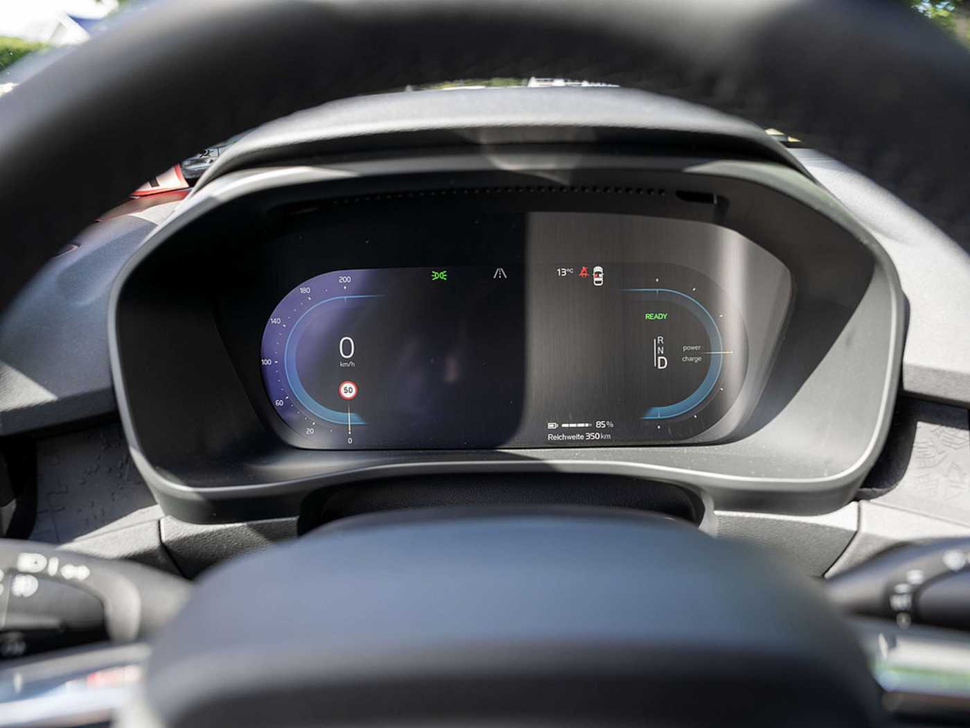 Volvo  Plus Recharge Pure Electric 2WD STANDHZ