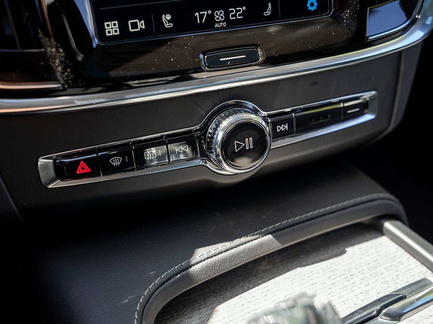 Volvo  B5 Ultimate AWD HUD STANDHZ